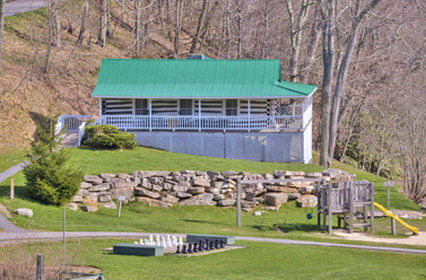 Mountain Lake Lodge Pembroke Удобства фото